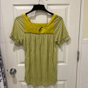 Green Ribbed Puff Sleeve Blouse